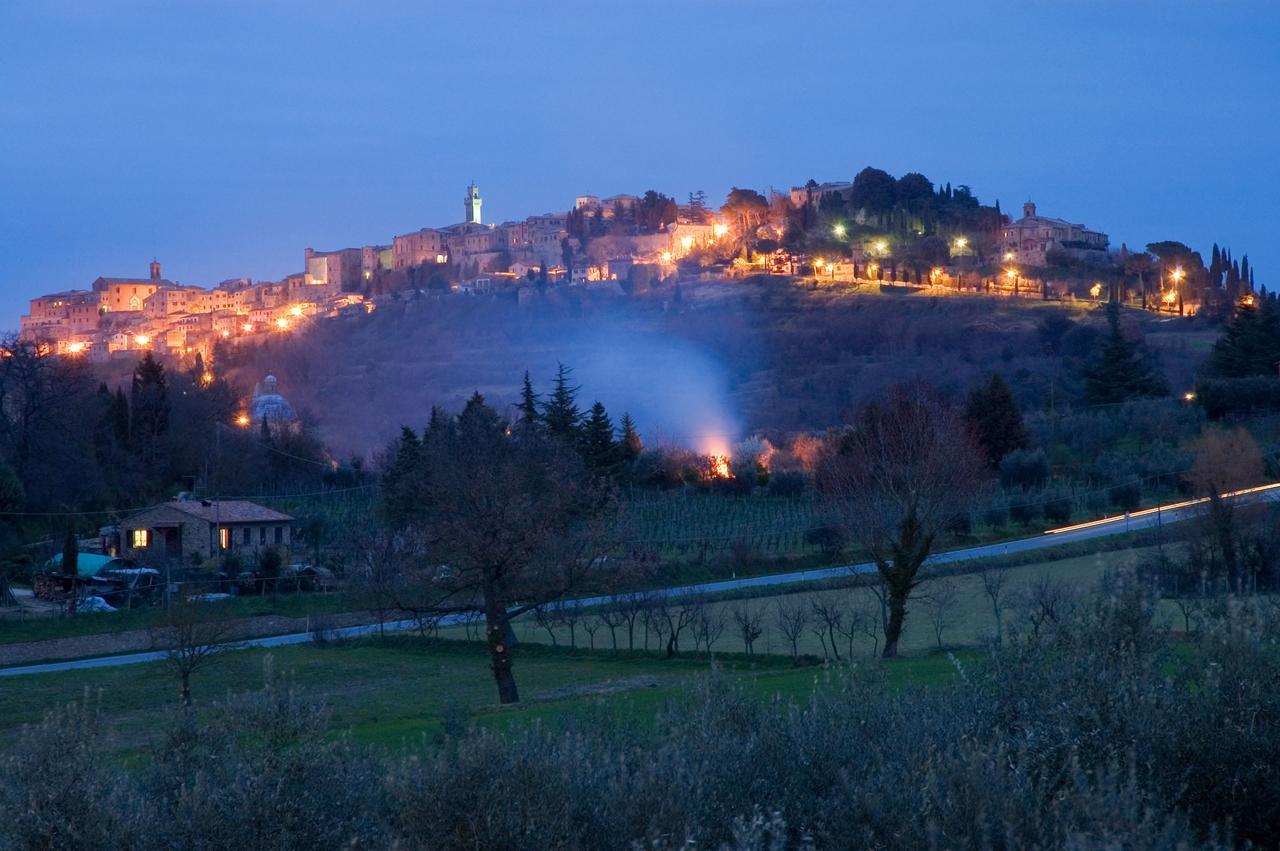 B&B Il Girasole - Rooms & House In Country - 1500 Meters From Historic Center Montepulciano Stazione エクステリア 写真